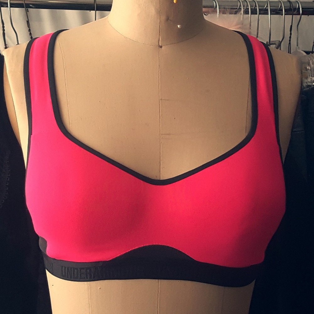 NEW! Under Armour Hot Pink/Black Racerback Sports Bra